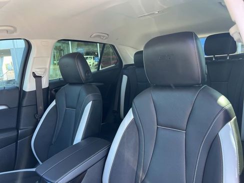 Used 2025 Buick Envision Sport Touring AWD/4WD image 15