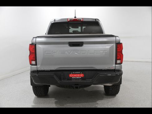 Used 2024 Chevrolet Colorado ZR2 AWD/4WD image 25
