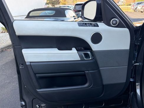 Used 2014 Land Rover Range Rover Sport Supercharged image 21
