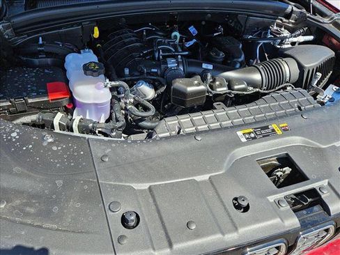 New 2025 Jeep Grand Cherokee L Limited image 17