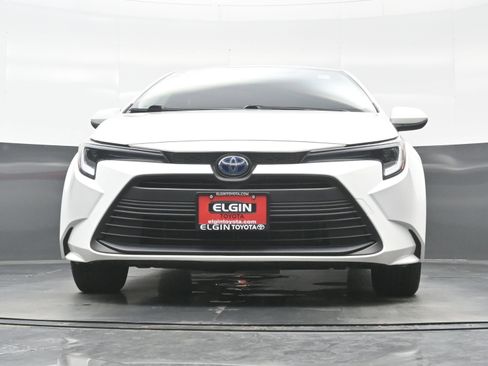 Used 2023 Toyota Corolla LE image 25