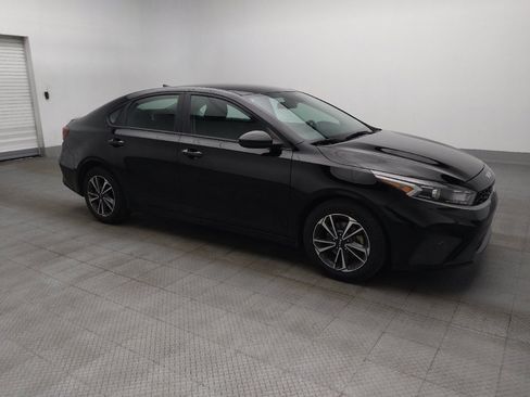 Used 2024 Kia Forte LXS FWD image 11