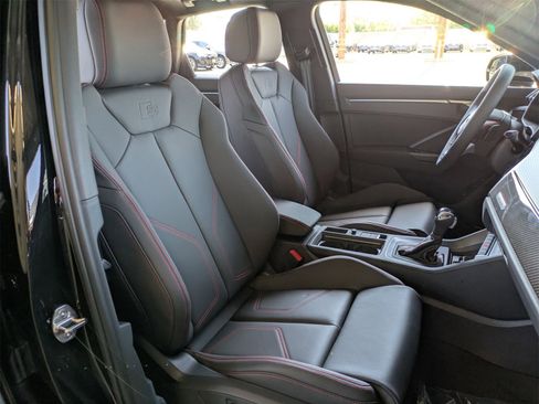 New 2025 Audi Q3 2.0T Premium Plus image 10