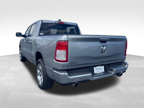 Used 2022 RAM 1500 Big Horn AWD/4WD image 3