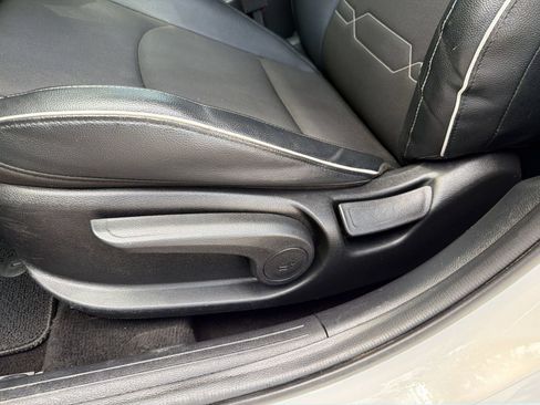 Used 2021 Kia Forte GT-Line FWD image 15