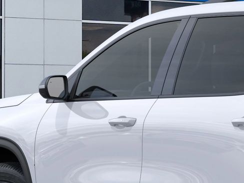 New 2026 Chevrolet Traverse LT w/ Midnight/Sport Edition image 12