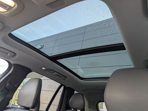 Certified 2023 Volvo XC90 T8 Plus w/ Protection Package Premier image 24