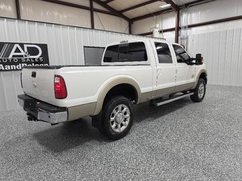 Used 2011 Ford F350 Lariat w/ Lariat Interior Pkg AWD/4WD image 8