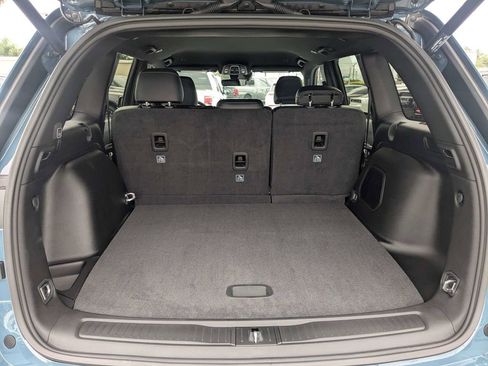 New 2026 Jeep Grand Cherokee Limited RWD image 13