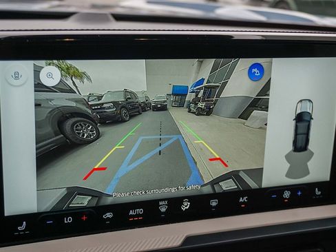 New 2025 Ford Bronco Sport Heritage w/ Convenience Package image 23