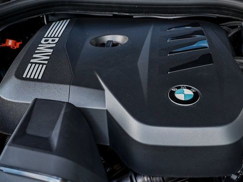 Used 2026 BMW 530i w/ Premium Package image 27