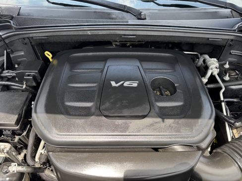 Used 2017 Jeep Grand Cherokee Altitude RWD image 32