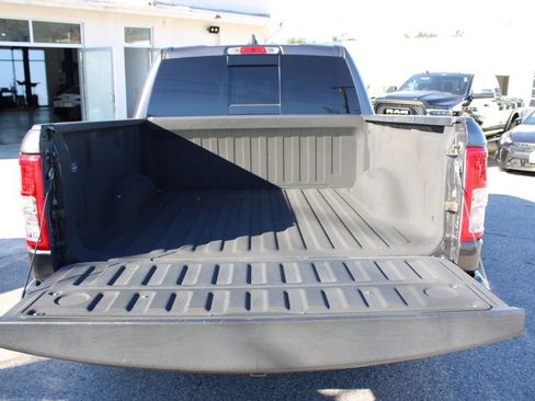 Used 2021 RAM 1500 Big Horn image 32