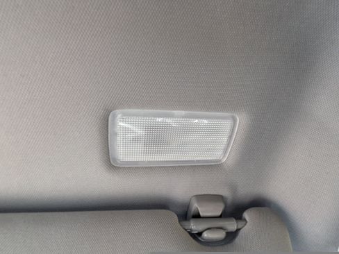 Used 2022 Toyota Camry LE image 27