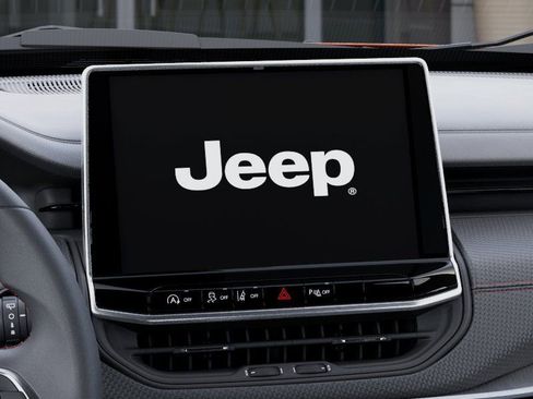 New 2026 Jeep Compass Trailhawk image 18