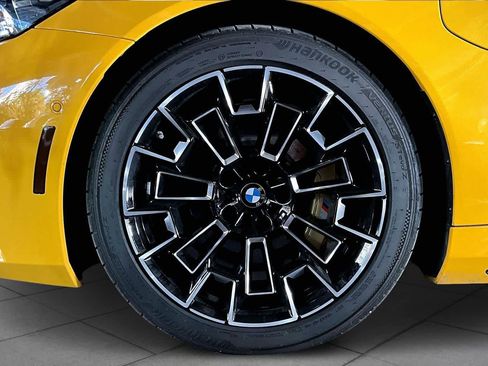 Used 2025 BMW M5 Touring image 10