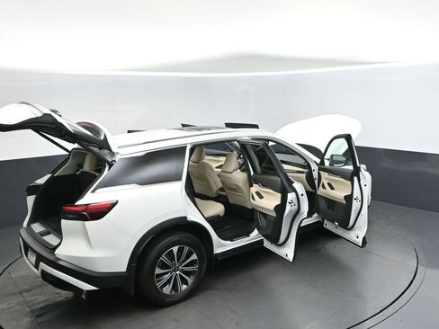 Certified 2023 INFINITI QX60 Pure image 50