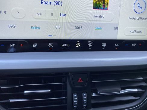 New 2025 Ford Escape Base w/ PHEV Premium Package image 26