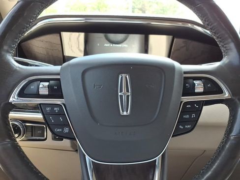 Used 2021 Lincoln Navigator Reserve w/ Luxury Package AWD/4WD image 24