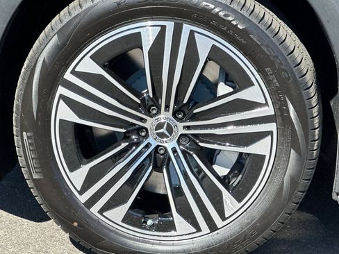 New 2026 Mercedes-Benz EQS 400 4MATIC SUV image 32