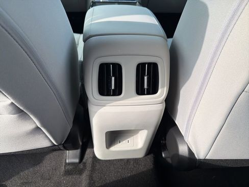 New 2026 Hyundai Tucson Blue SE w/ Tow & Go Package image 17