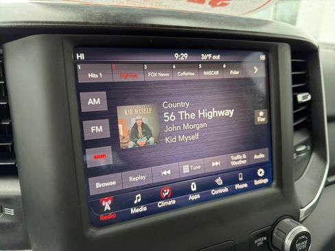 Used 2019 RAM 1500 Big Horn image 16