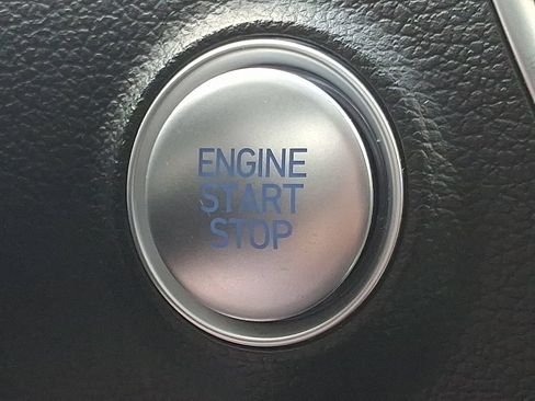 Used 2025 Hyundai Sonata SEL FWD image 28