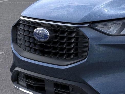 New 2026 Ford Escape SE FWD image 17
