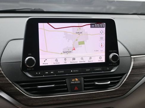 Used 2019 Nissan Altima 2.5 Platinum AWD/4WD image 16