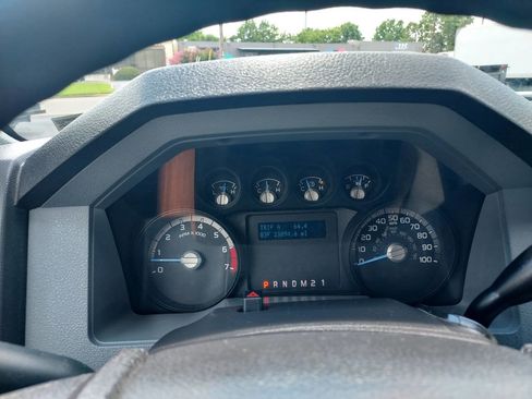 Used 2015 Ford F250 XL w/ Power Equipment Group image 14