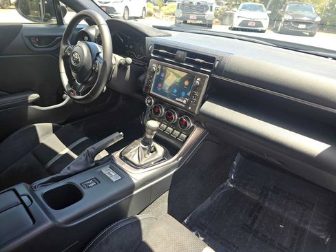 New 2026 Toyota GR86 Premium RWD image 12