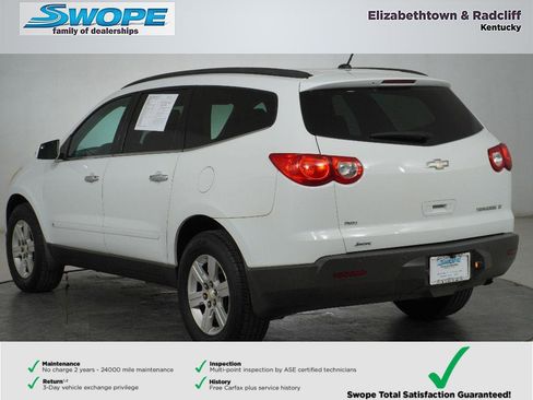 Used 2010 Chevrolet Traverse LT image 5