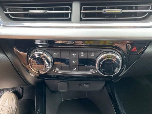 New 2026 Chevrolet Trax LT w/ Driver Confidence Package FWD image 20