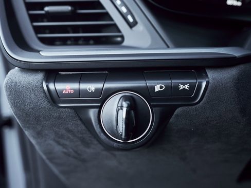 Used 2023 Porsche 911 GT3 image 42