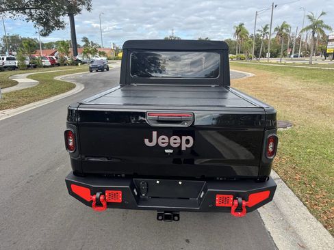 Used 2021 Jeep Gladiator Rubicon w/ Dual Top Group image 4