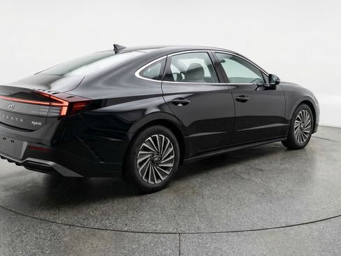 Used 2025 Hyundai Sonata SEL image 9