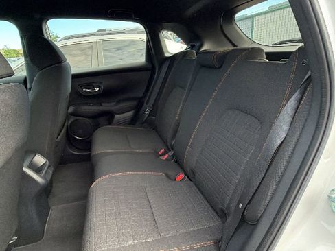 Used 2024 Honda HR-V Sport image 13