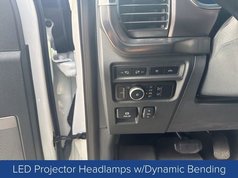 Used 2024 Ford F150 Platinum w/ FX4 Off-Road Package image 14