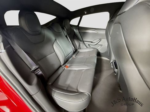 Used 2022 Tesla Model S Plaid image 35