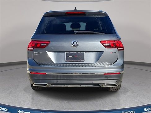 Used 2019 Volkswagen Tiguan SEL Premium image 9