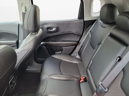 Used 2021 Jeep Compass Latitude w/ Sun and Sound Group FWD image 13