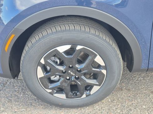New 2026 Kia Sorento S AWD/4WD image 17