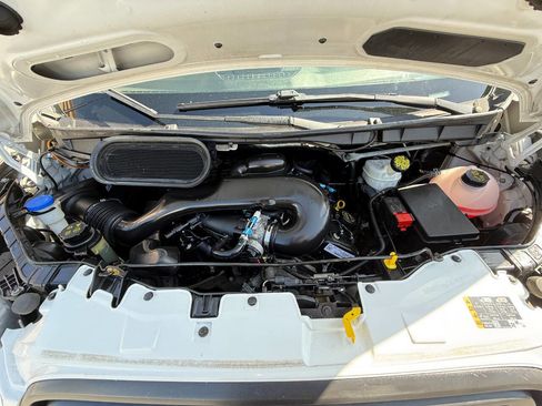 Used 2018 Ford Transit 250 138 image 37