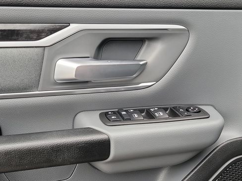 Used 2022 RAM 1500 Big Horn AWD/4WD image 24