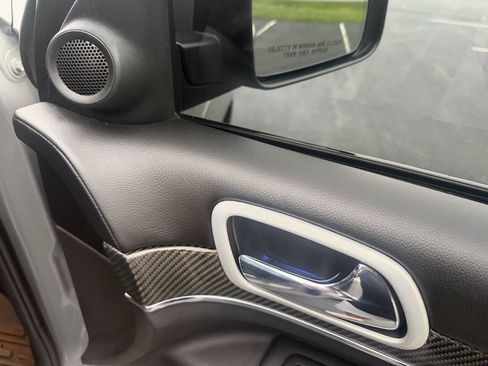 Used 2019 Jeep Grand Cherokee SRT AWD/4WD image 36