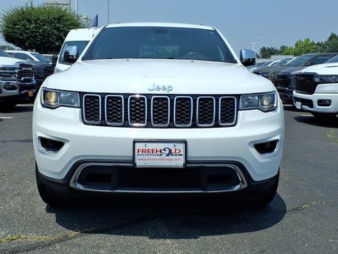 Used 2021 Jeep Grand Cherokee Limited w/ Trailer Tow Group IV AWD/4WD image 2