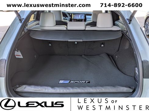 New 2026 Lexus RX 350h AWD/4WD image 8