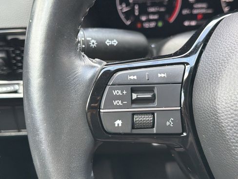 Used 2024 Honda CR-V EX-L image 16