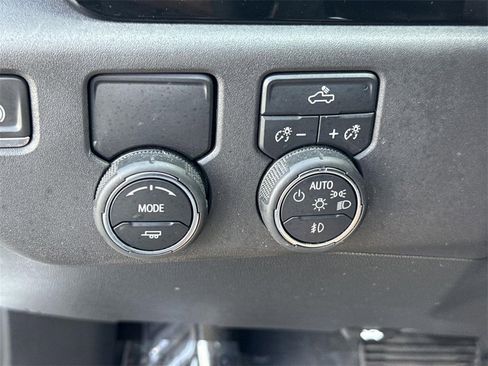 Used 2024 Chevrolet Silverado 1500 RST image 16