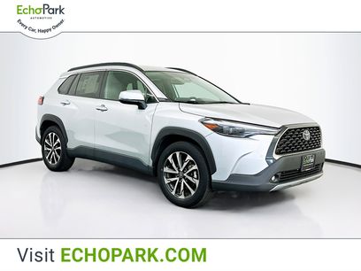 Used 2024 Toyota Corolla Cross XLE w/ Convenience Package